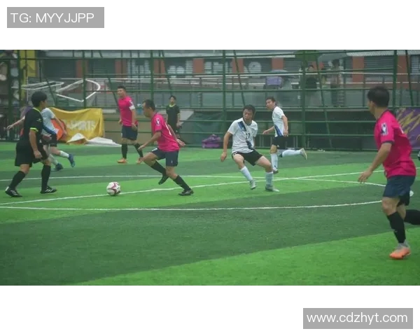 精彩足球比赛视频直播尽在一分钟内带你领略赛场激情与精彩瞬间